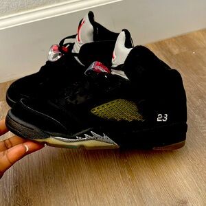 Black Metallic 5s OG edition